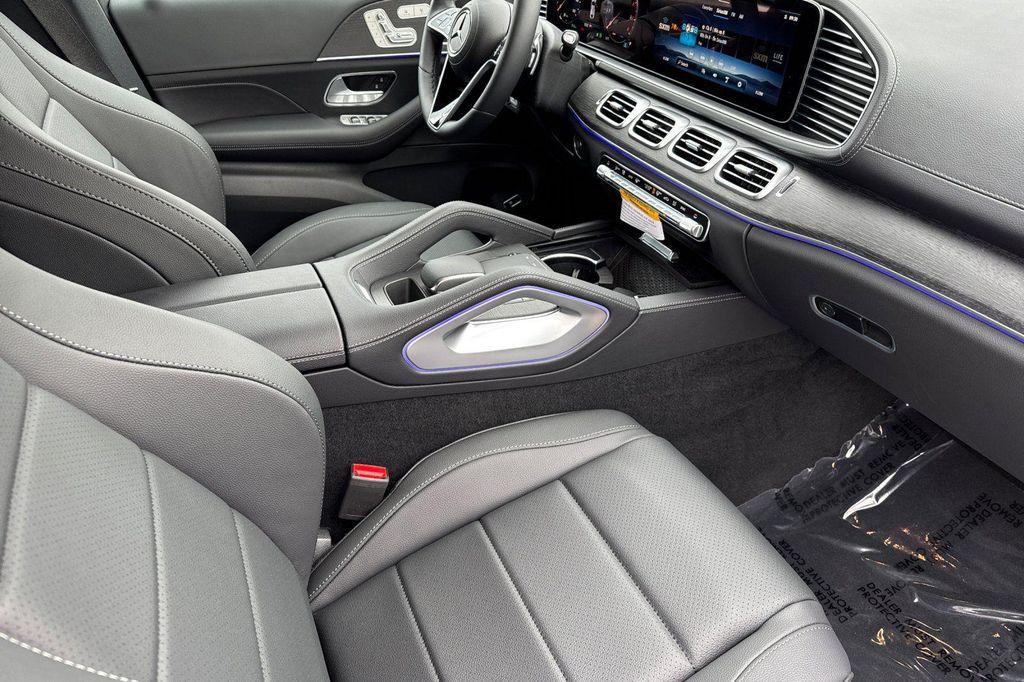 new 2026 Mercedes-Benz GLE 450 car, priced at $81,875