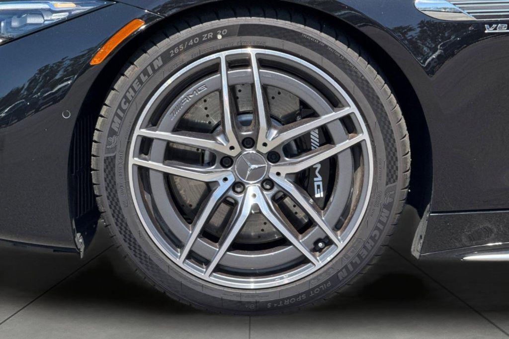 new 2024 Mercedes-Benz AMG SL 63 car, priced at $194,430