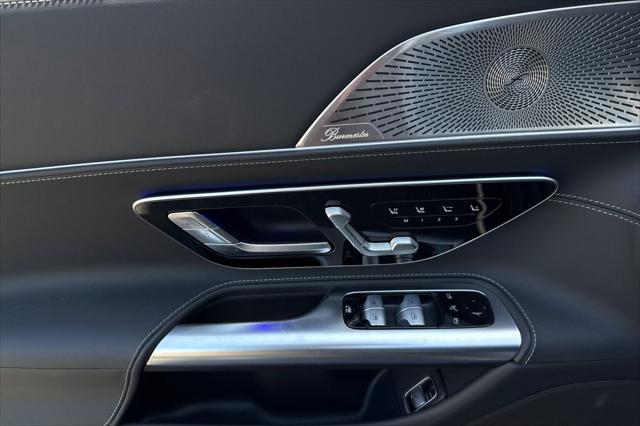 new 2024 Mercedes-Benz AMG SL 63 car, priced at $194,430