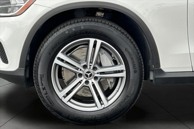 used 2020 Mercedes-Benz GLC 300 car, priced at $26,884