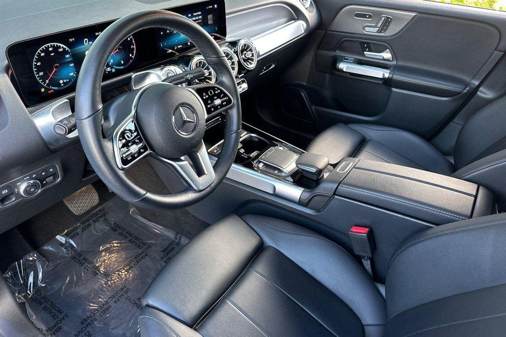 used 2022 Mercedes-Benz GLB 250 car, priced at $27,982