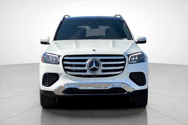 new 2025 Mercedes-Benz GLS 450 car, priced at $93,265