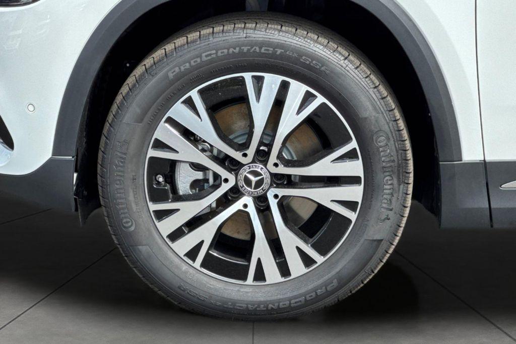 new 2026 Mercedes-Benz GLA 250 car, priced at $46,060