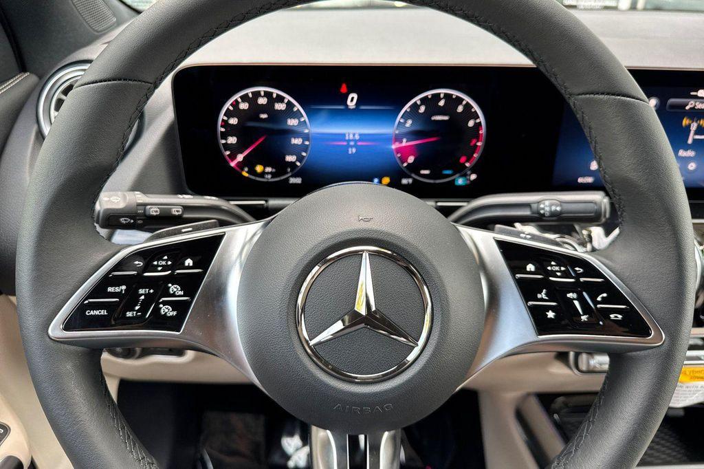 new 2026 Mercedes-Benz GLA 250 car, priced at $46,060