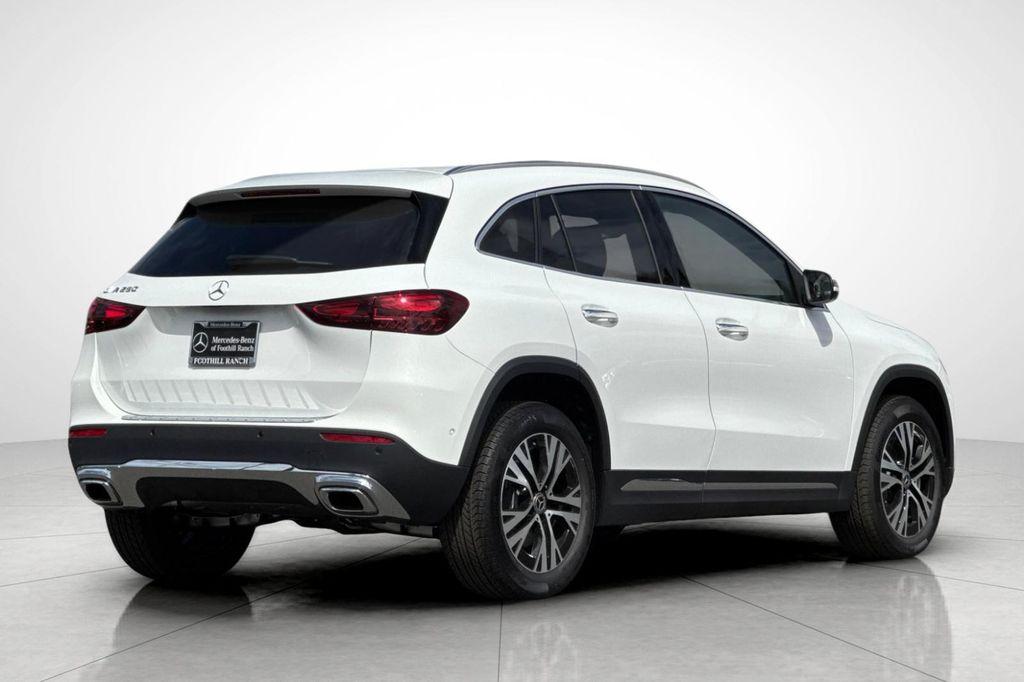 new 2026 Mercedes-Benz GLA 250 car, priced at $46,060