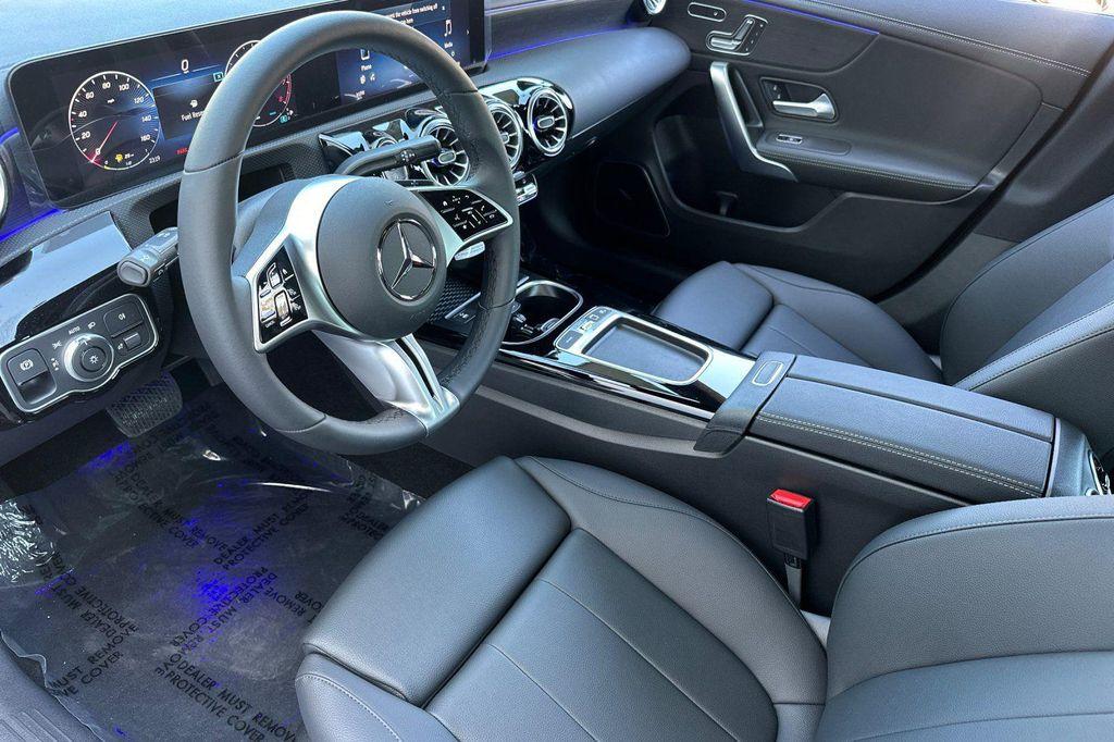 new 2025 Mercedes-Benz CLA 250 car, priced at $43,047