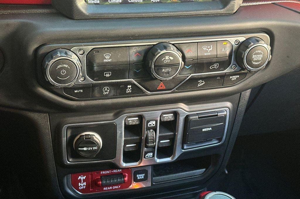 used 2018 Jeep Wrangler Unlimited car, priced at $31,984