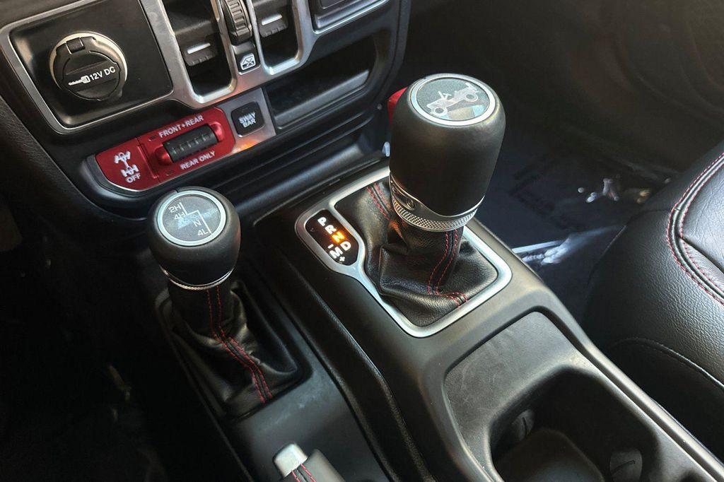 used 2018 Jeep Wrangler Unlimited car, priced at $31,984