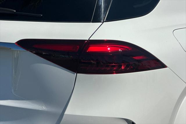 new 2025 Mercedes-Benz GLE 350 car, priced at $65,256