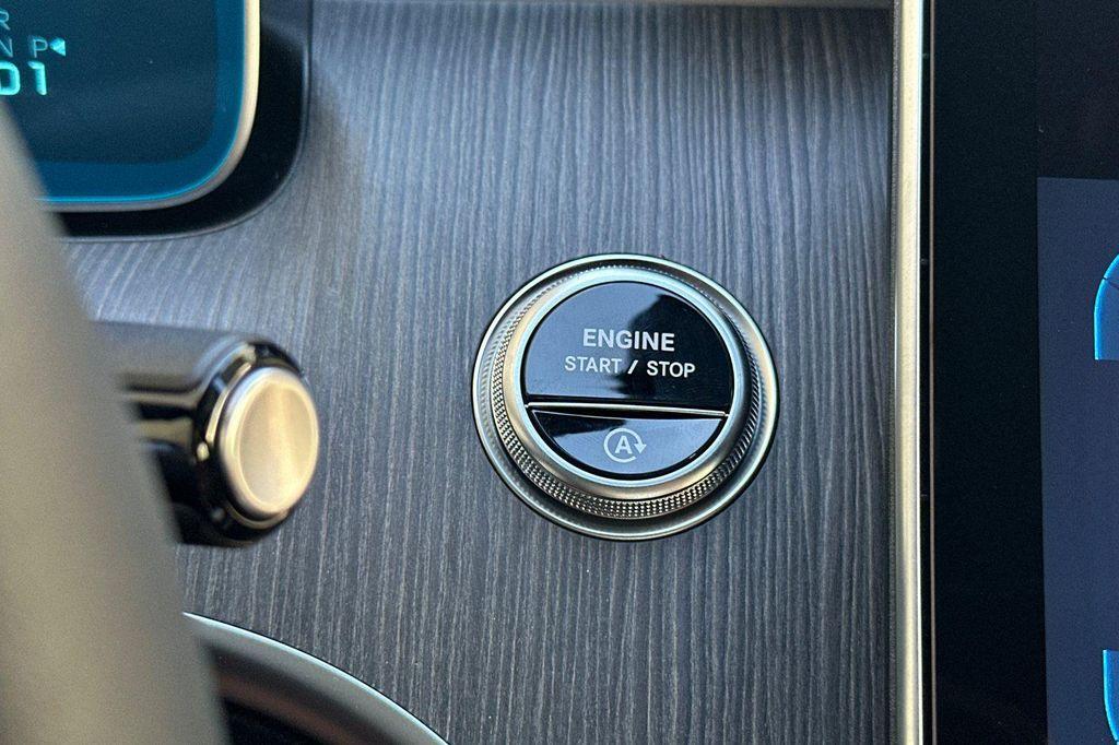 new 2025 Mercedes-Benz C-Class car, priced at $43,792