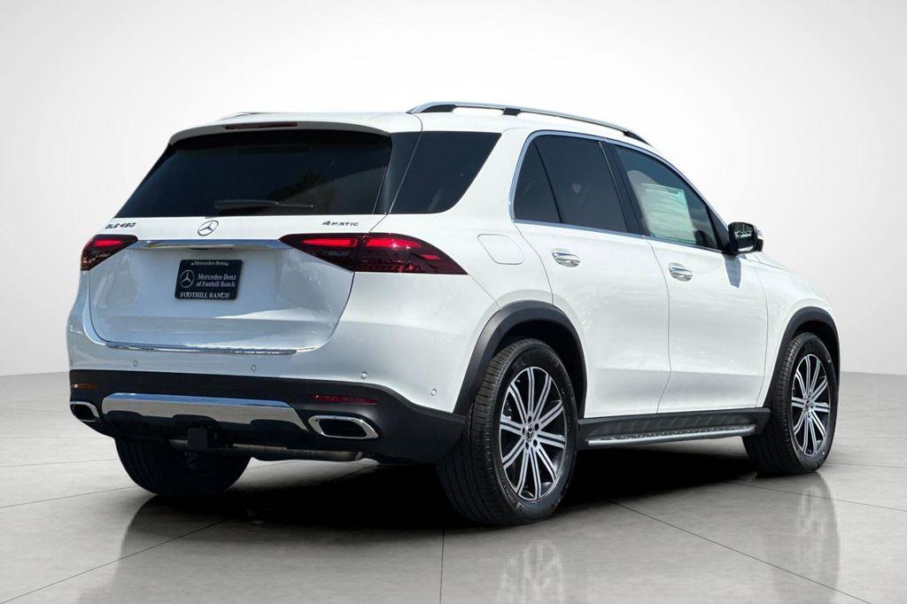 new 2025 Mercedes-Benz GLE 450 car, priced at $80,440