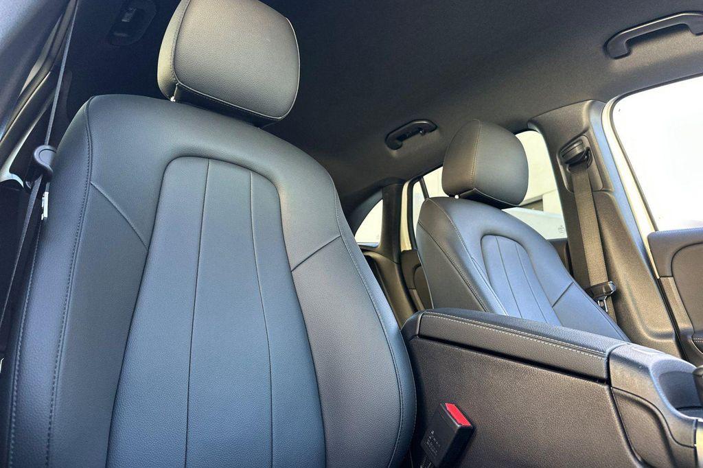 used 2022 Mercedes-Benz GLA 250 car, priced at $29,884