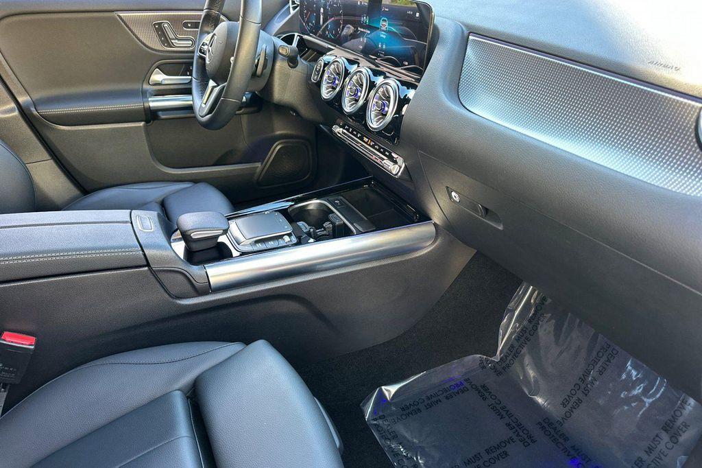 used 2022 Mercedes-Benz GLA 250 car, priced at $29,884