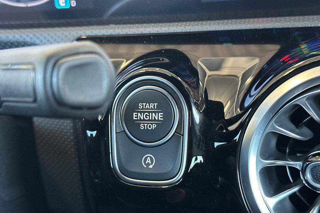 new 2025 Mercedes-Benz CLA 250 car, priced at $46,865