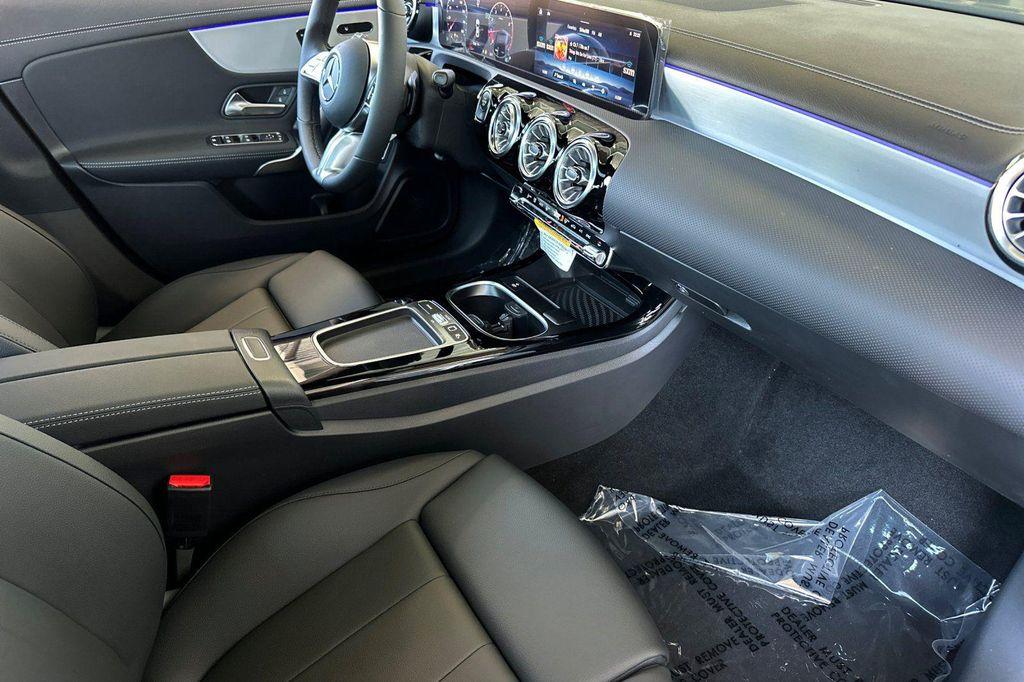 new 2025 Mercedes-Benz CLA 250 car, priced at $46,865