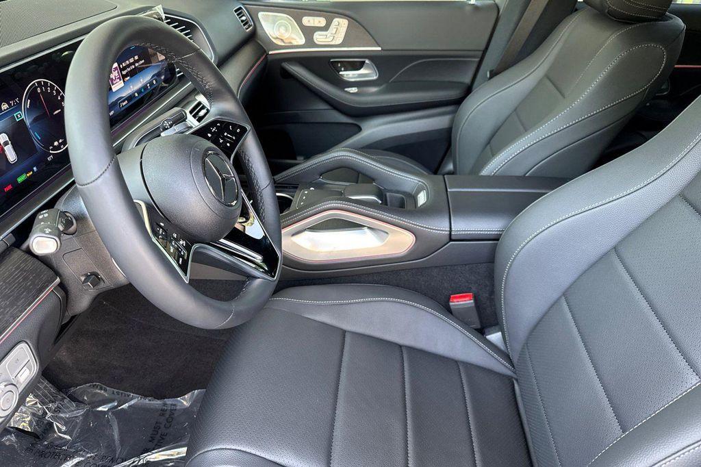 new 2025 Mercedes-Benz GLE 450e car, priced at $70,547