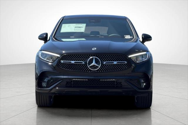 new 2025 Mercedes-Benz GLC 300 car, priced at $65,585