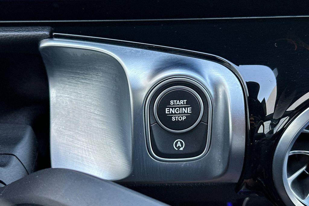 used 2025 Mercedes-Benz GLB 250 car, priced at $34,990