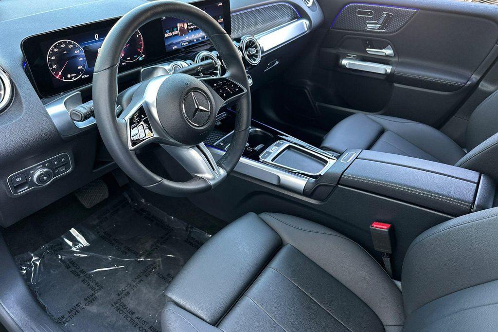 used 2025 Mercedes-Benz GLB 250 car, priced at $34,990