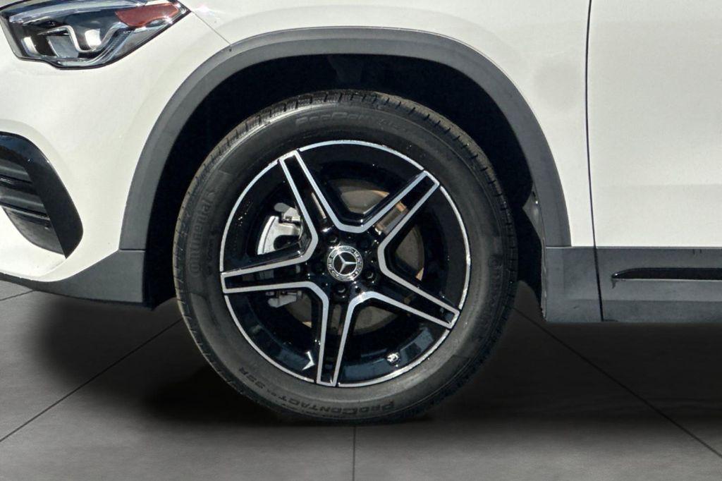 used 2022 Mercedes-Benz GLA 250 car, priced at $28,583