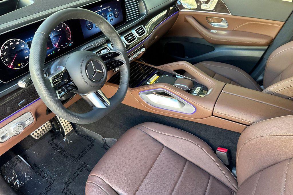 new 2025 Mercedes-Benz GLS 450 car, priced at $85,273
