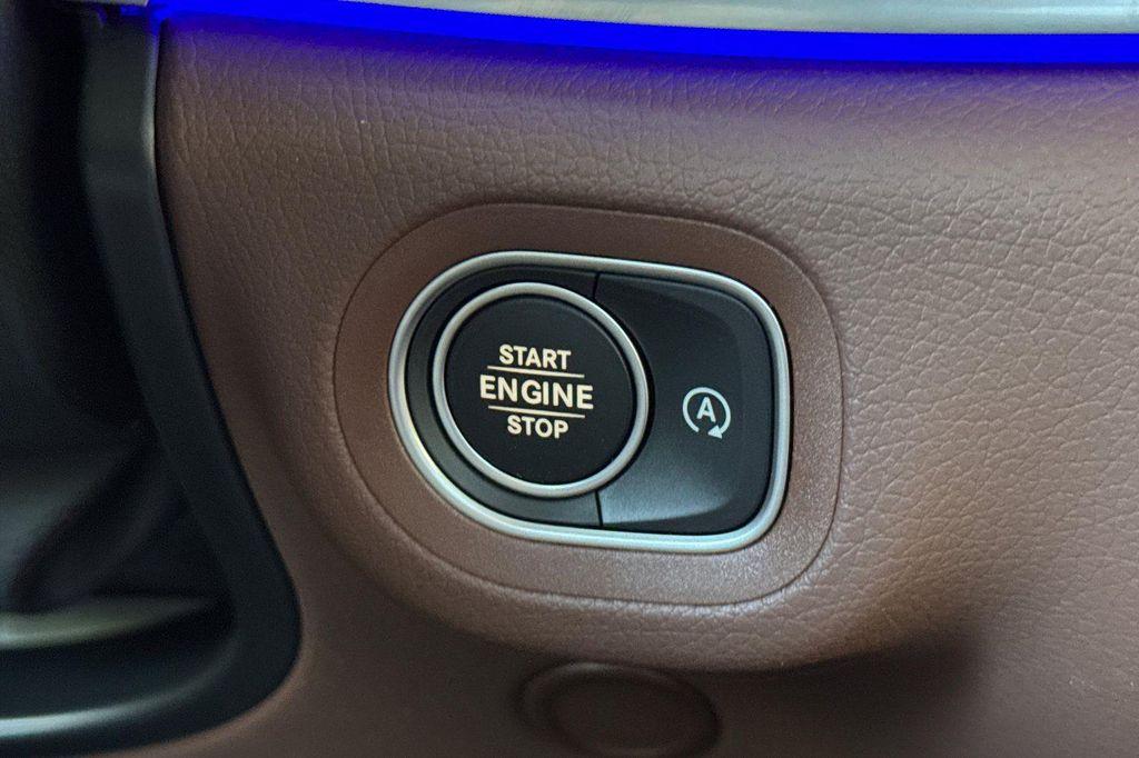 new 2025 Mercedes-Benz GLS 450 car, priced at $85,273