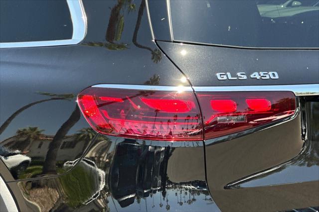 new 2025 Mercedes-Benz GLS 450 car, priced at $91,945