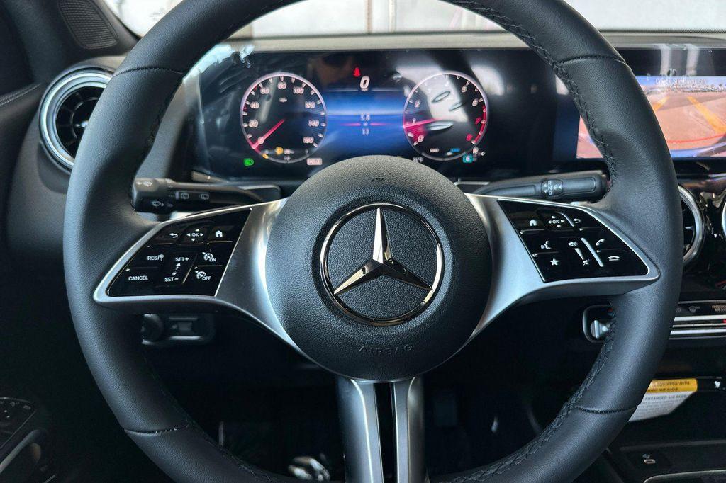 new 2026 Mercedes-Benz GLB 250 car, priced at $46,775