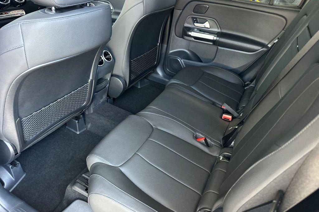 new 2026 Mercedes-Benz GLB 250 car, priced at $46,775