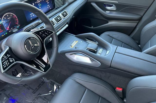 new 2025 Mercedes-Benz GLS 450 car, priced at $92,995