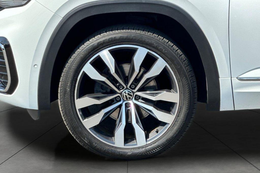 used 2020 Volkswagen Atlas Cross Sport car, priced at $24,981