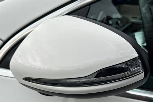 used 2025 Mercedes-Benz GLA 250 car, priced at $44,345