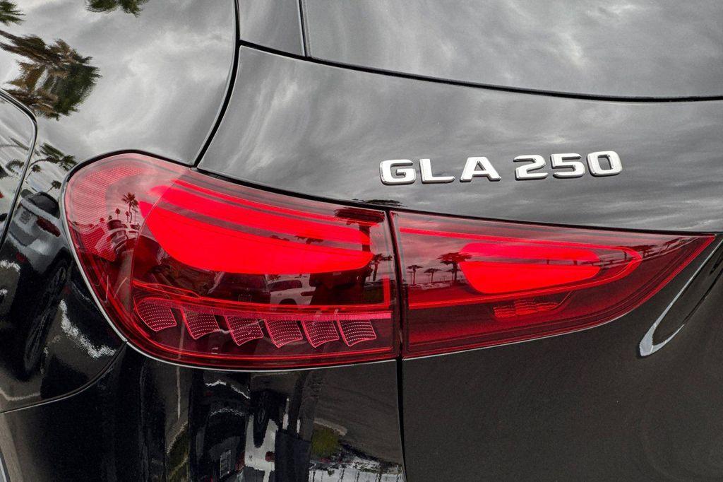 new 2026 Mercedes-Benz GLA 250 car, priced at $44,950