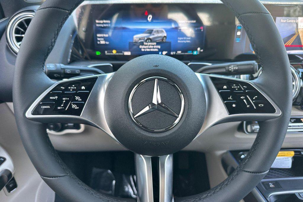 new 2025 Mercedes-Benz GLB 250 car, priced at $42,920