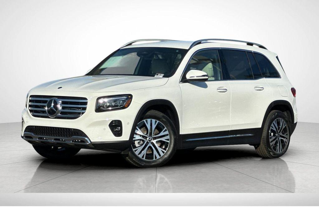 new 2025 Mercedes-Benz GLB 250 car, priced at $42,920