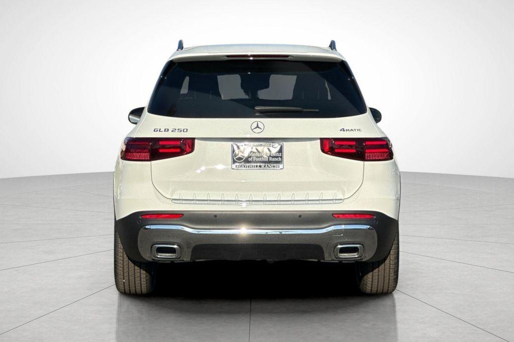 new 2025 Mercedes-Benz GLB 250 car, priced at $42,920