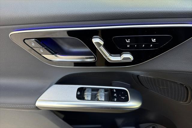 new 2025 Mercedes-Benz GLC 350e car, priced at $62,505