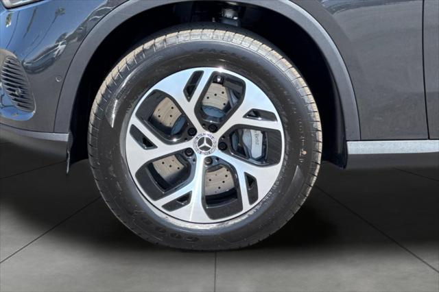 new 2025 Mercedes-Benz GLC 350e car, priced at $62,505