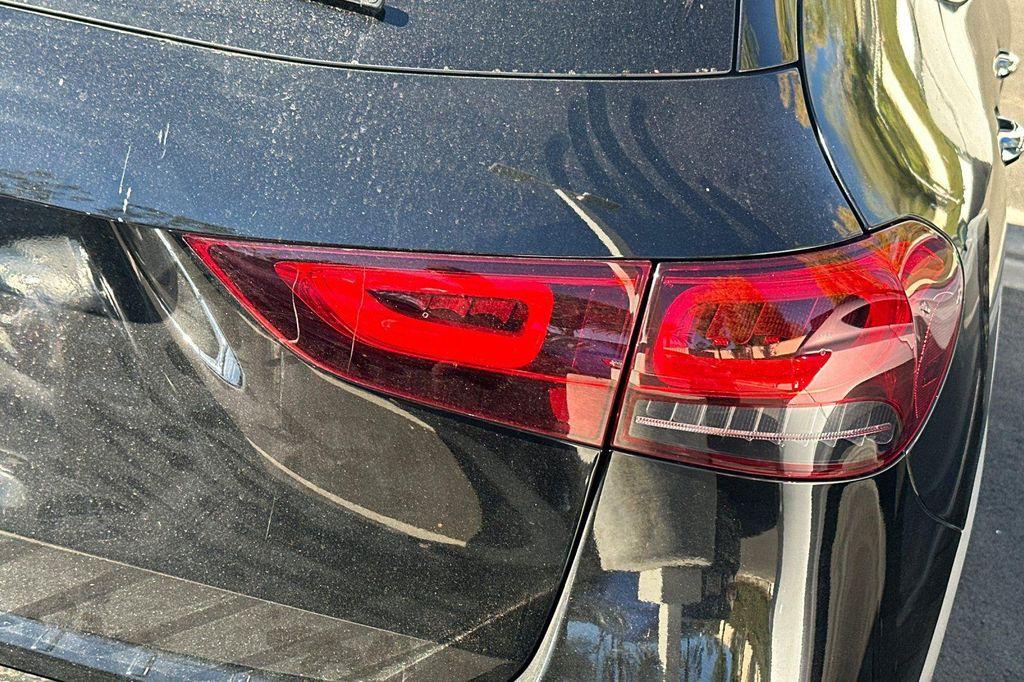 used 2021 Mercedes-Benz GLA 250 car, priced at $22,984