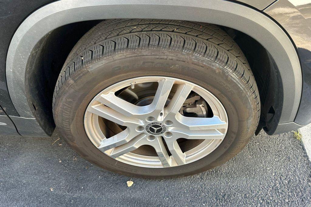 used 2021 Mercedes-Benz GLA 250 car, priced at $22,984