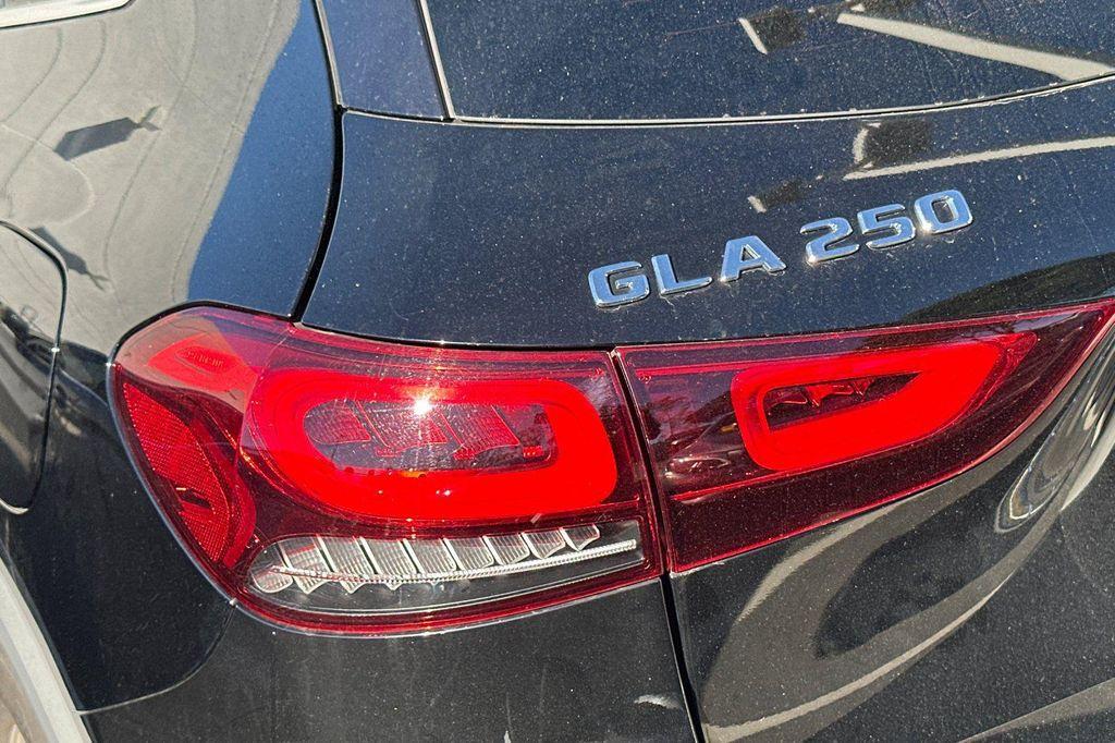 used 2021 Mercedes-Benz GLA 250 car, priced at $22,984