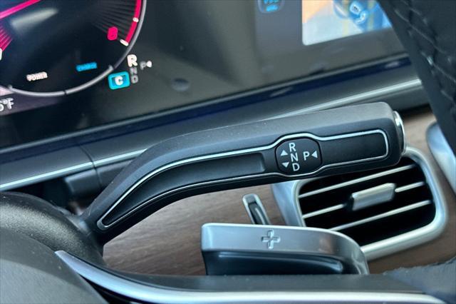 new 2025 Mercedes-Benz GLS 450 car, priced at $91,775