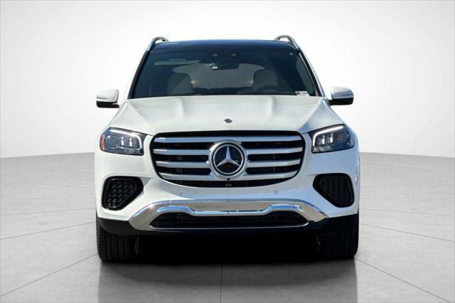 new 2025 Mercedes-Benz GLS 450 car, priced at $91,775