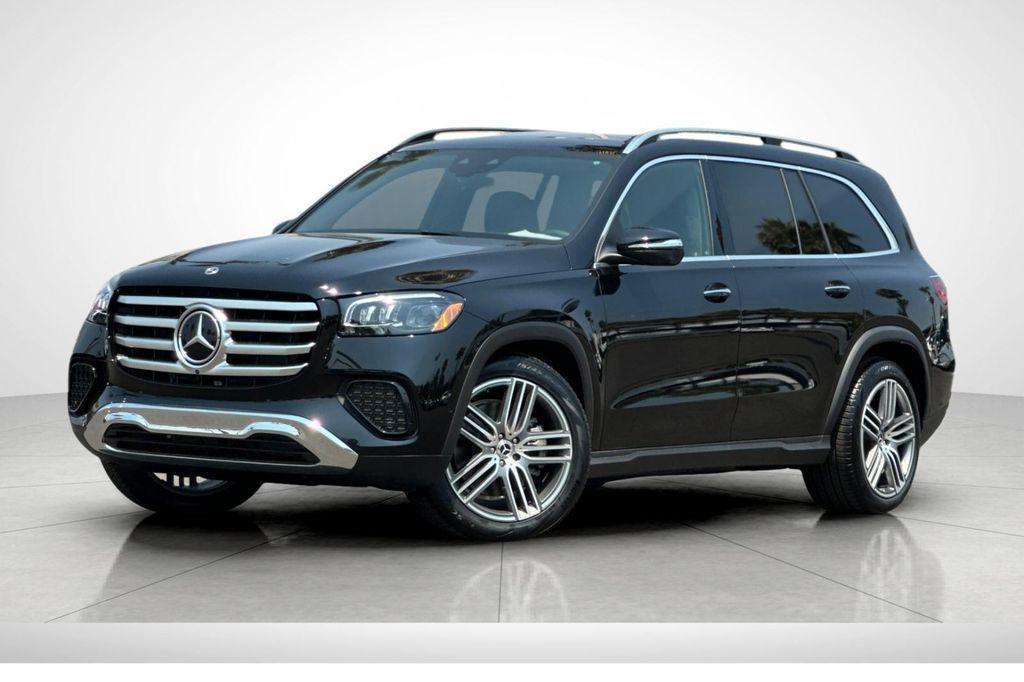 new 2025 Mercedes-Benz GLS 450 car, priced at $79,992