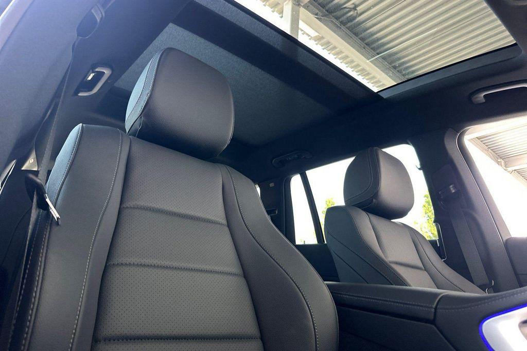 new 2025 Mercedes-Benz GLS 450 car, priced at $79,992