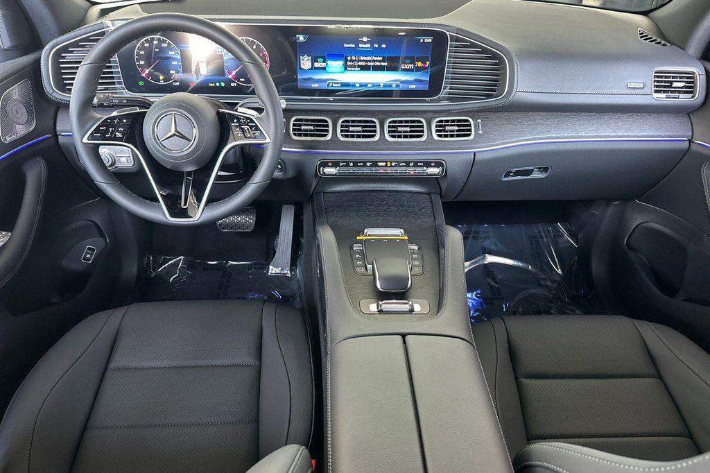 new 2025 Mercedes-Benz GLS 450 car, priced at $79,992