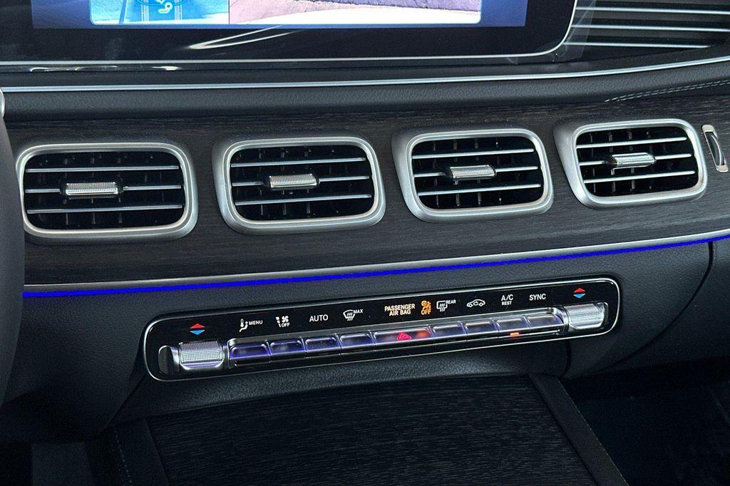 new 2025 Mercedes-Benz GLS 450 car, priced at $79,992