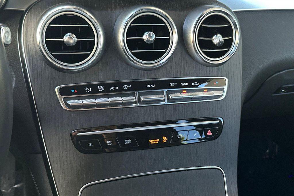 used 2020 Mercedes-Benz GLC 300 car, priced at $26,884
