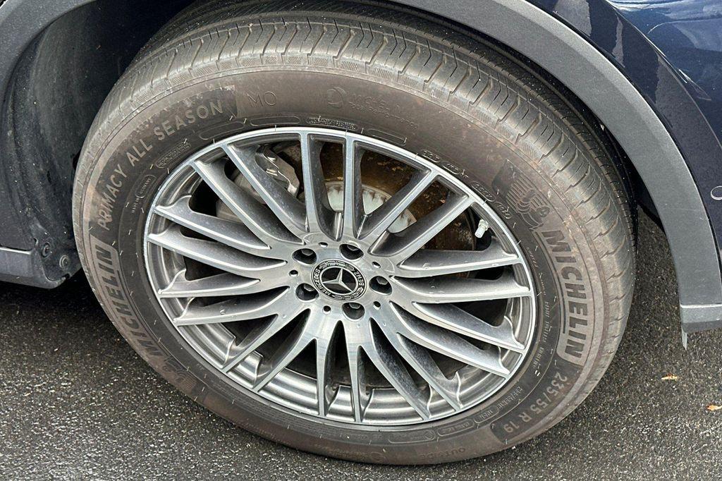 used 2024 Mercedes-Benz GLC 300 car, priced at $41,984