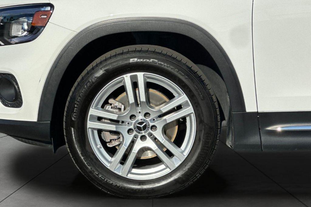 used 2022 Mercedes-Benz GLB 250 car, priced at $26,983